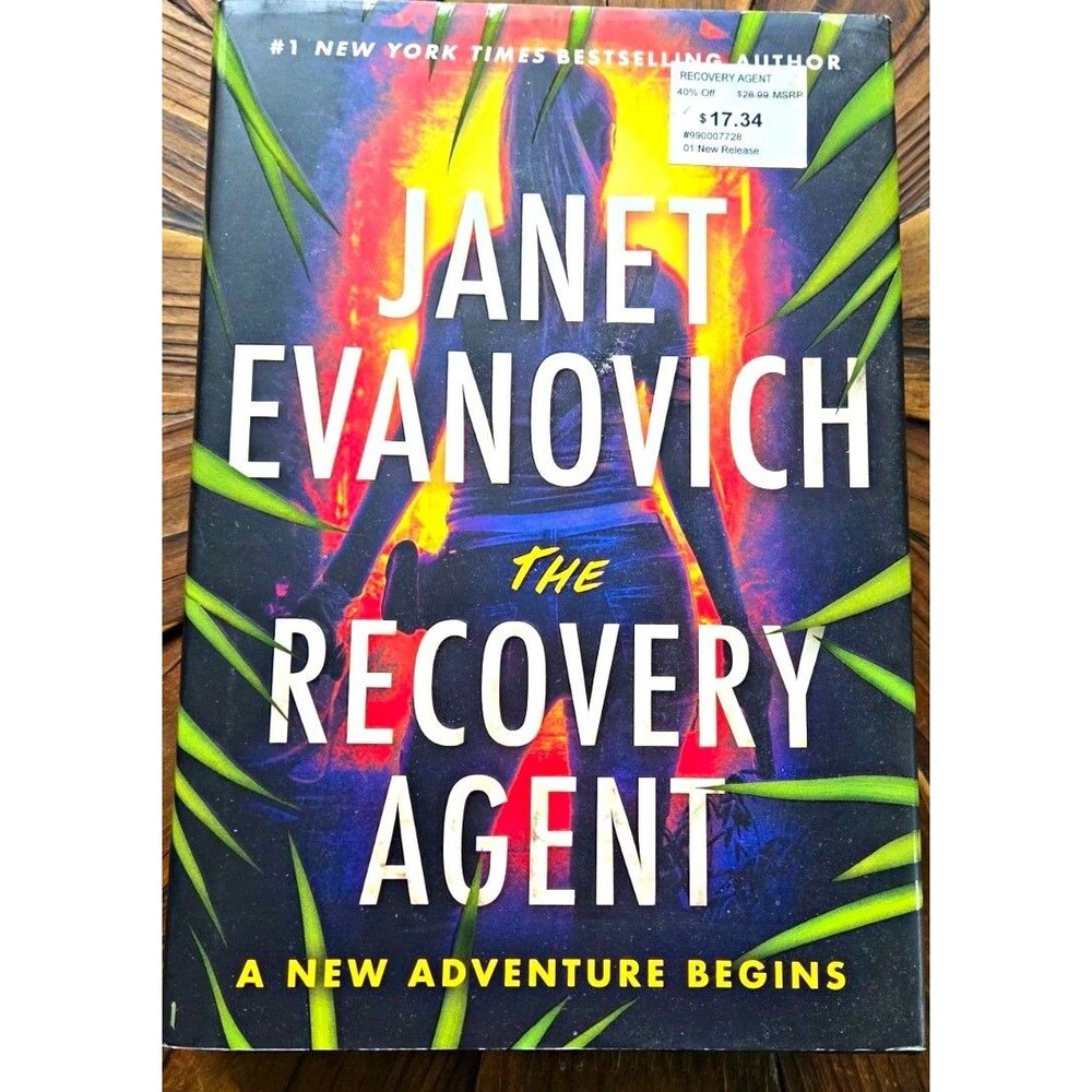 Janet Evanovich Recovery Agent: A Novel Hardcover 2022 Atria Books Series